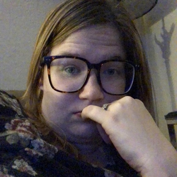 Meet your Posher, Victoria - Picture 1 of 1